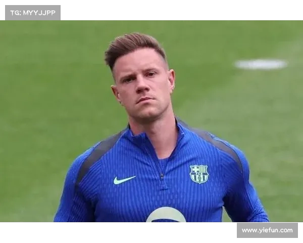 德国足协体育总监力挺特狮 巴萨应考虑其多年贡献做出决策 德国足协体育总监力挺特狮 巴萨应考虑其多年贡献做出决策